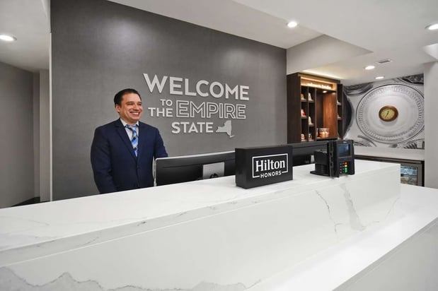 Images Hampton Inn NY-JFK