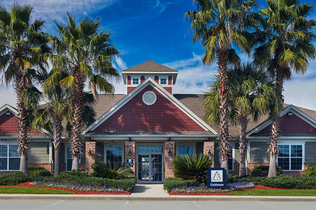 Images Axis Student Living - Statesboro