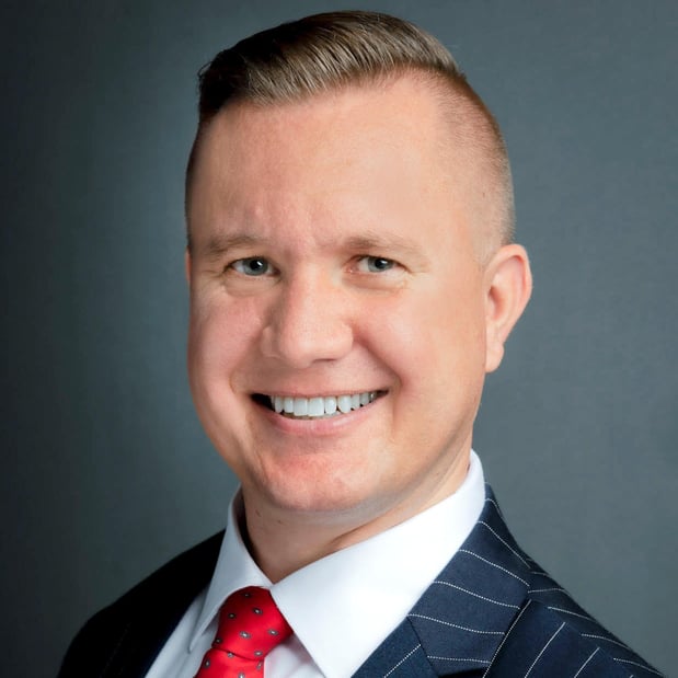 Images Edward Jones - Financial Advisor: Ryan Umbenhaur, CEPA®|AAMS®