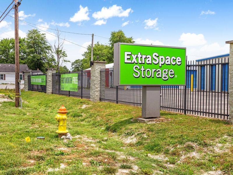 Beauty Image - Storage Express at 1129 S Gardner St, Scottsburg, IN 47170