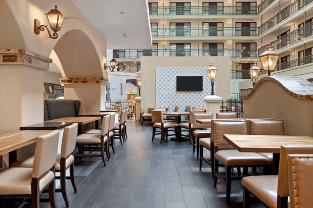 Images Embassy Suites by Hilton Los Angeles International Airport South