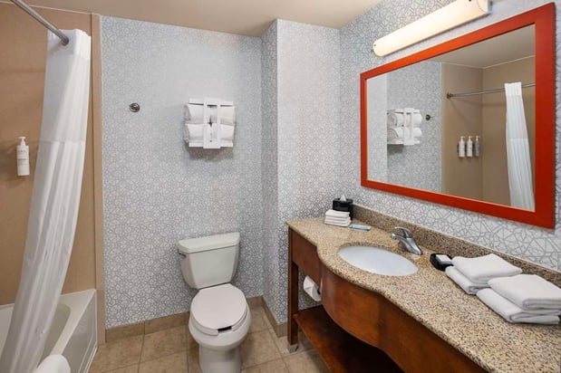 Images Hampton Inn Fairmont
