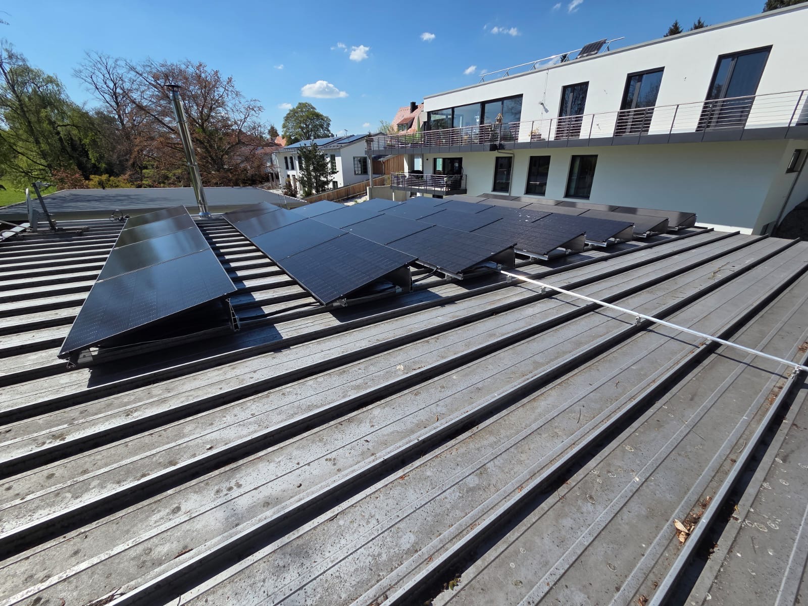 Bild 33 eniosol Fünfseenland GmbH | PV-Anlage, Stromspeicher, Wärmepumpe, Wallbox in Altenstadt