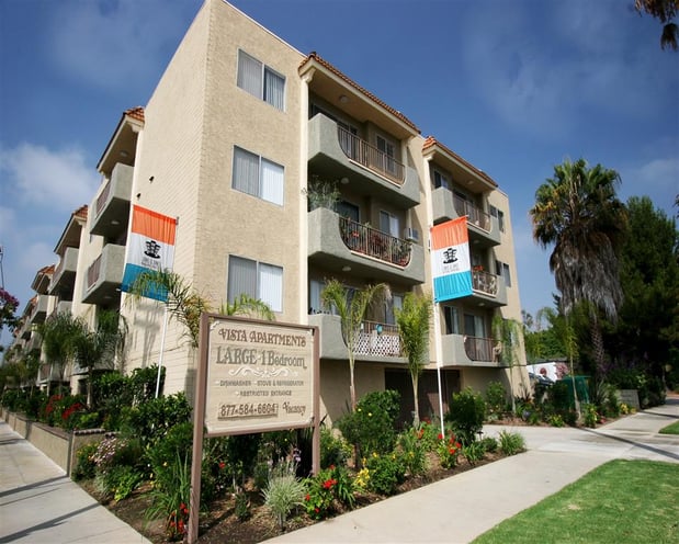 Images Vista Apartments
