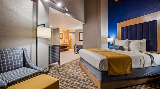 Images Best Western DeWitt