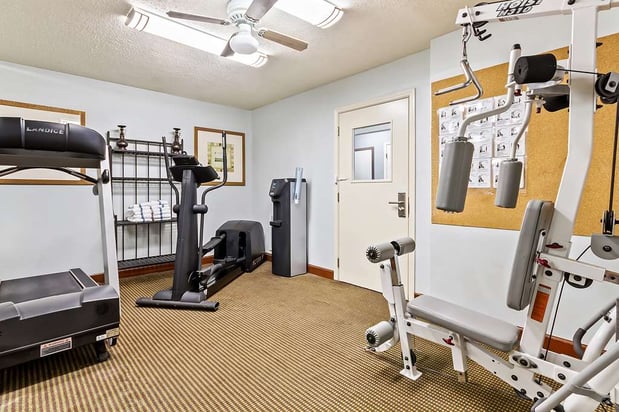 Images SureStay Studio by Best Western Pensacola