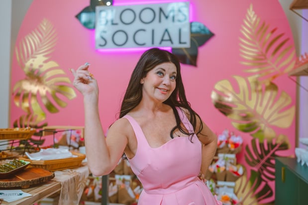 Images Blooms Social