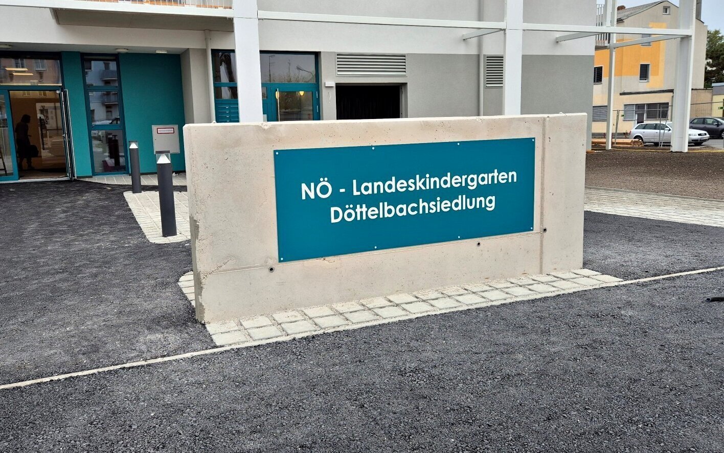 Bild 2 von Stickerandmore