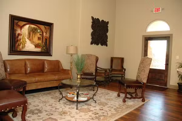 Images Robert L. Rodriguez DDS