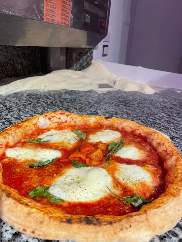 Images Sbago Pizza Napoletana e Hamburgher