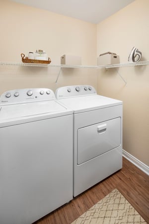 Images Camden Old Creek Apartments