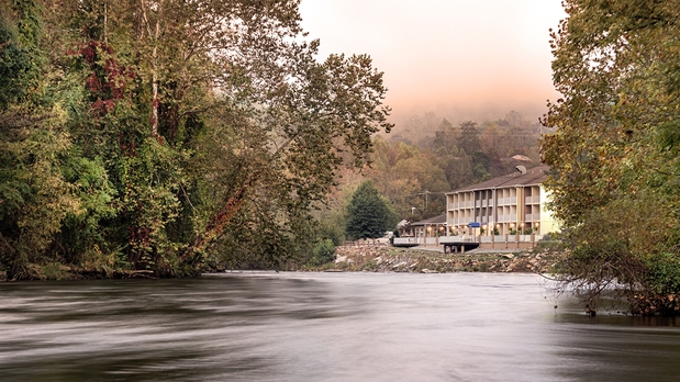 Images Best Western Plus River Escape Inn & Suites