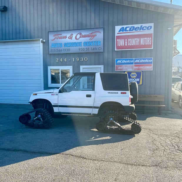 Images Town & Country Service Center
