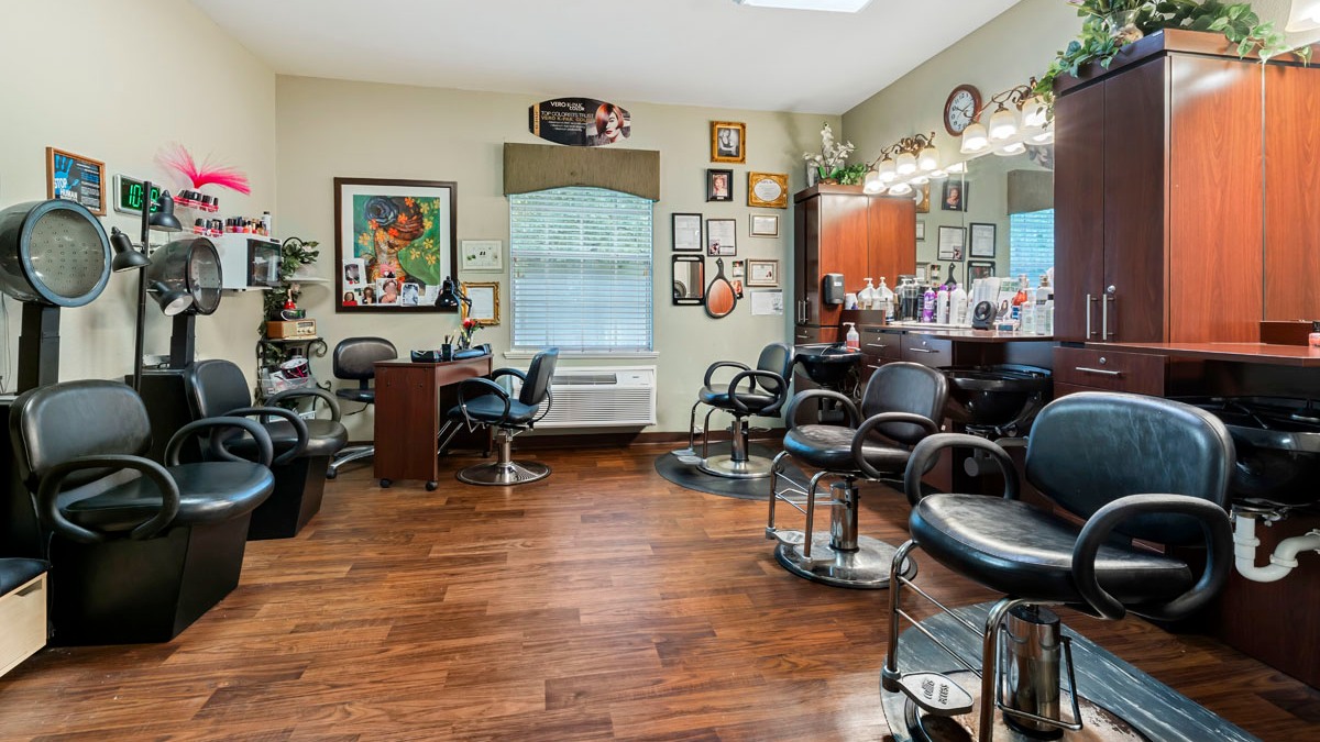 Brookdale Memorial Oaks Salon
