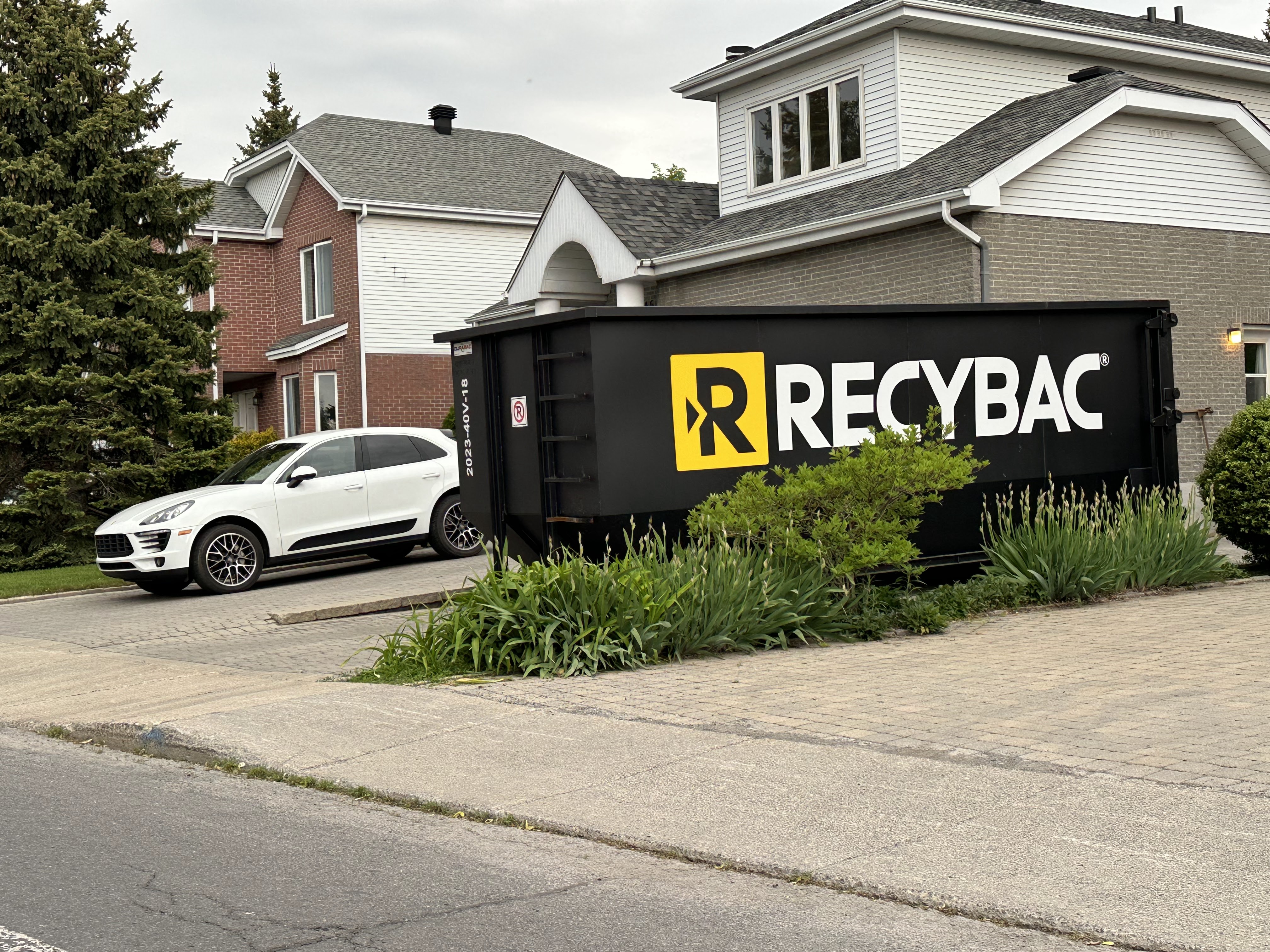 Images Location de conteneur RECYBAC Longueuil