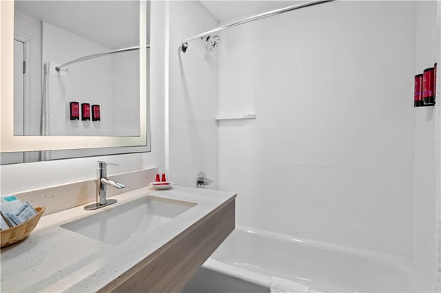 Images SureStay by Best Western Santa Monica