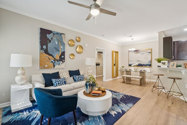 Images Bluewater at Bolton's Landing