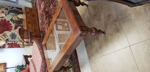 Images J and B Furniture Consignments