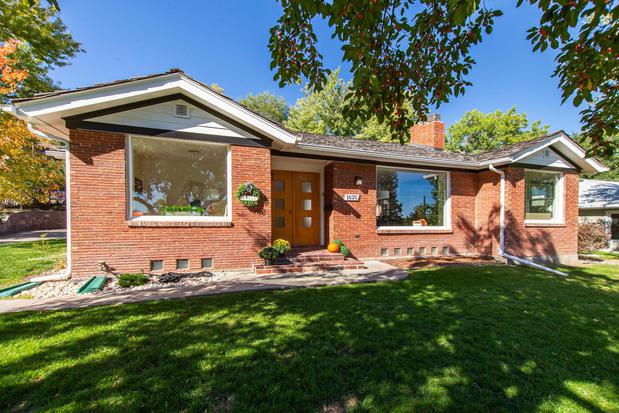 Images Stacey Nelson, Re/Max Results