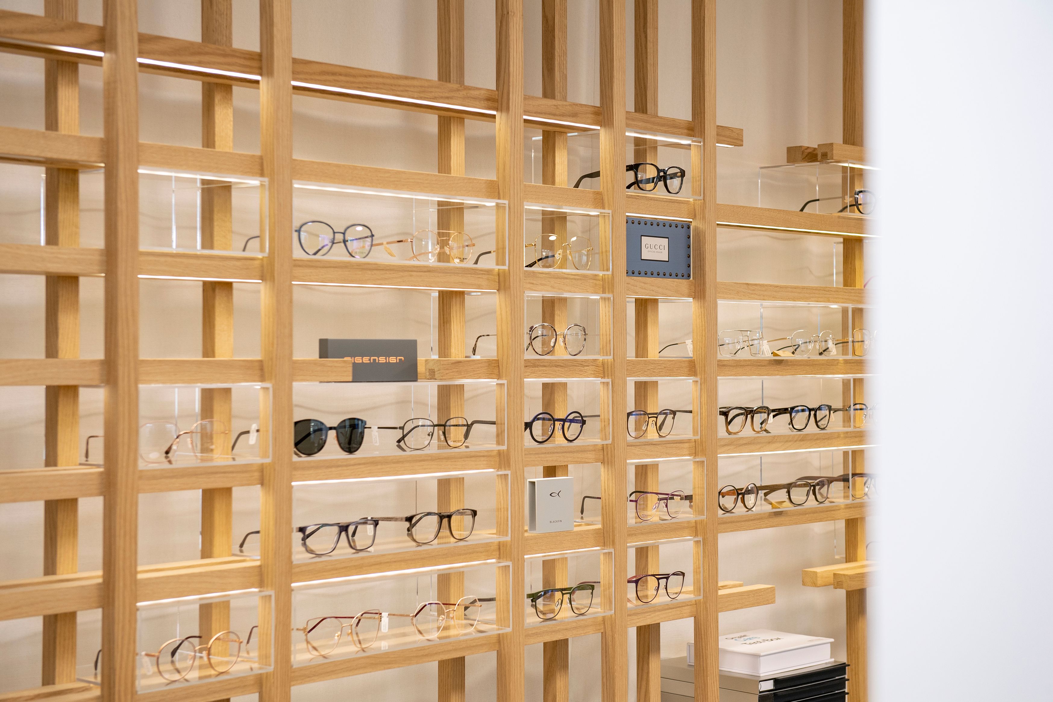 Bilder Sichtbar Optik AG