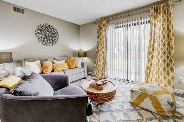 Images Forestbrook Apartments & Townhomes