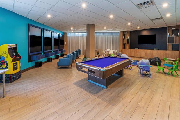 Images Holiday Inn Resort South Padre Island-Beach Front by IHG