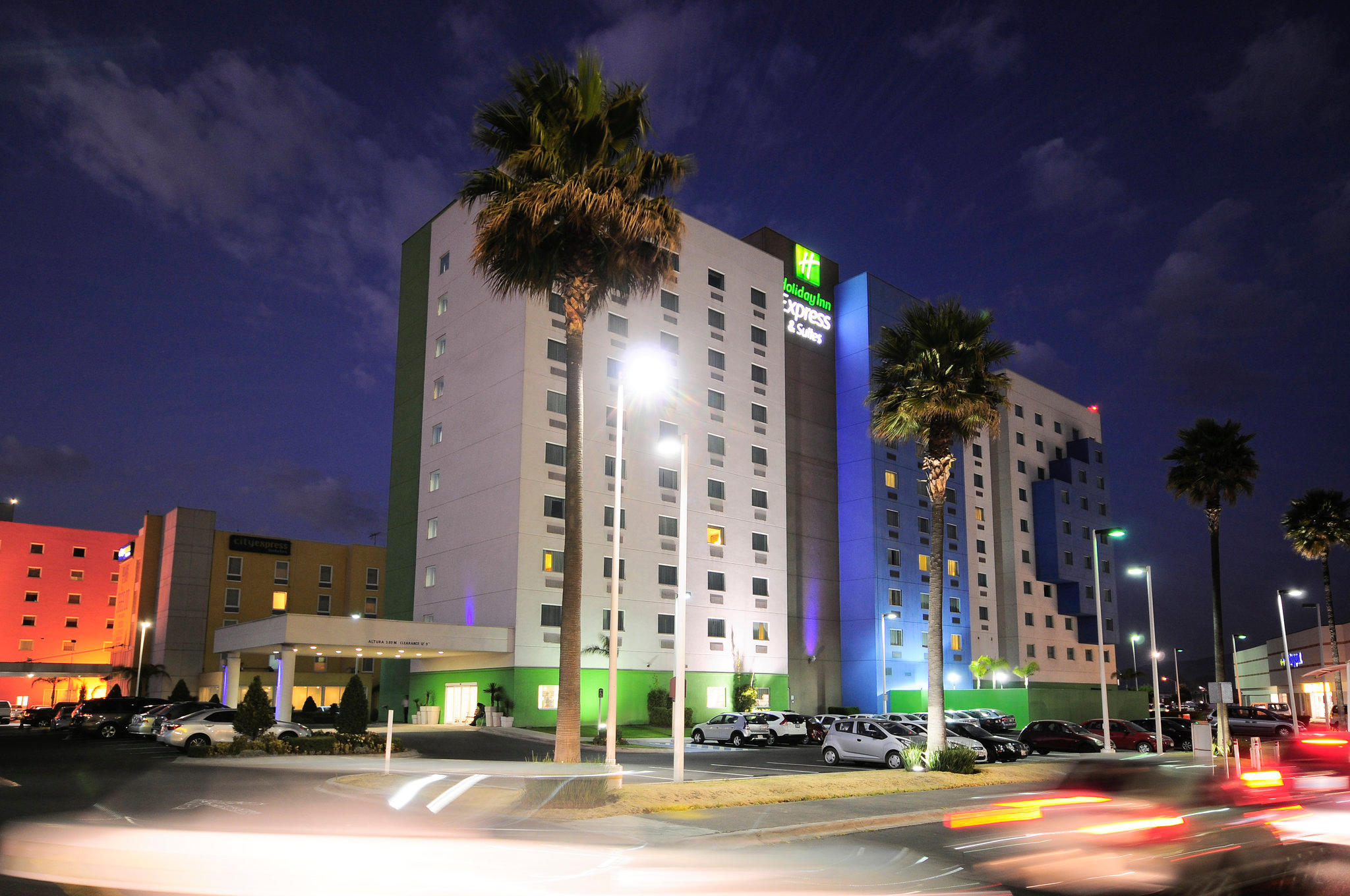 Images Holiday Inn Express & Suites Toluca Zona Aeropuerto, an IHG Hotel