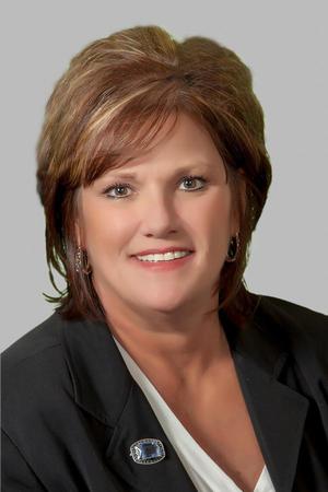Images Edward Jones - Financial Advisor: Linda S Manley, CFP®