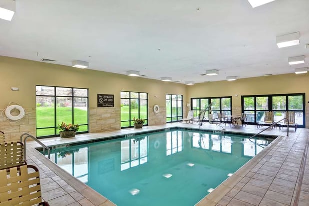 Images Hampton Inn & Suites New Hartford