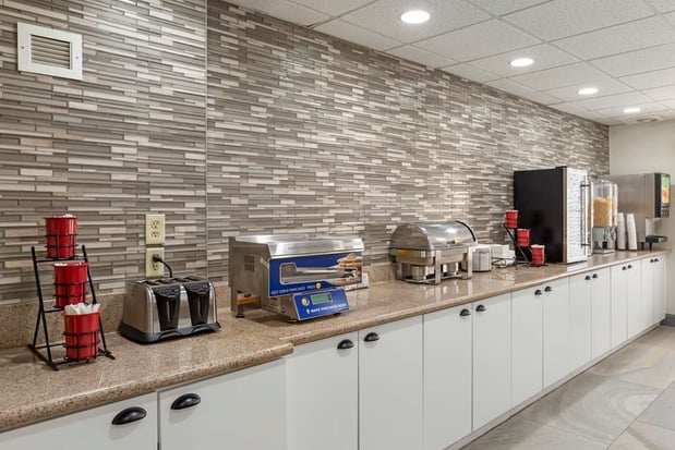Images Best Western Plus Executive Hotel