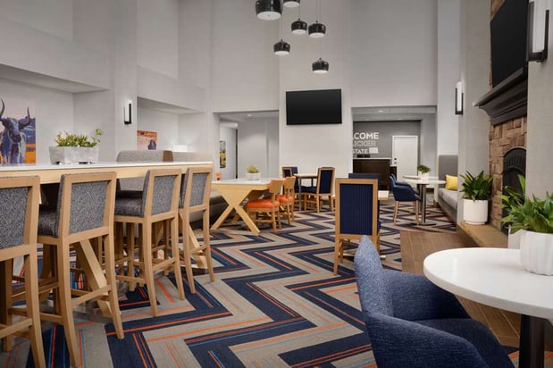 Images Hampton Inn & Suites Williston
