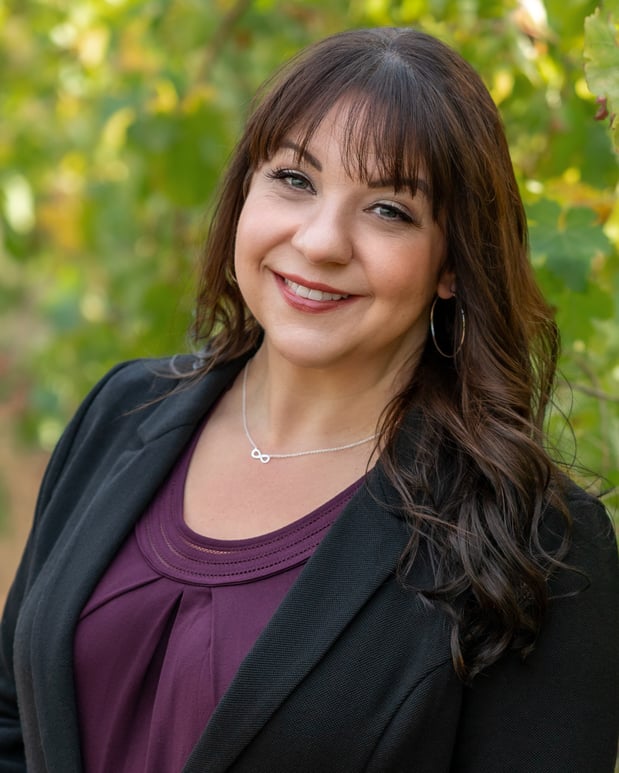 Images Lisa Steele, REALTOR - NextHome Wine Country Premier