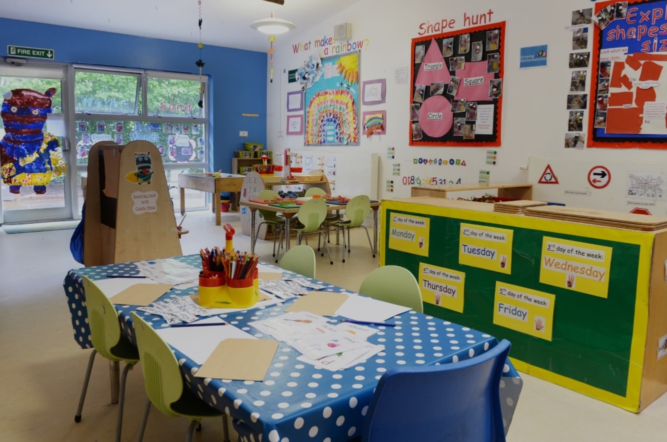 Bright Horizons Oxford Business Park Day Nursery and Preschool Cowley, Oxford 03300 576076