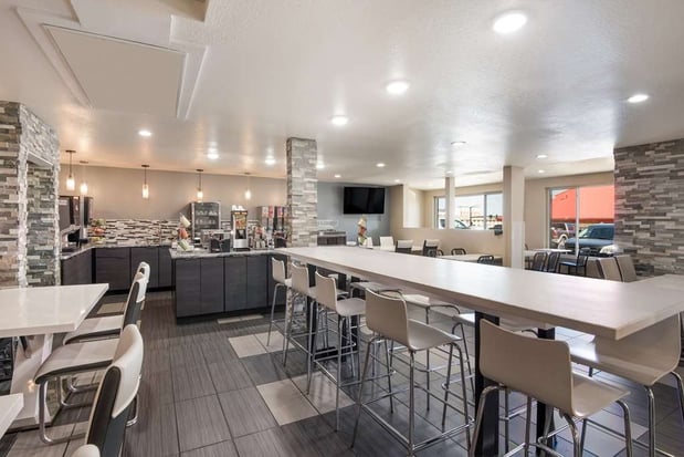 Images SureStay Plus by Best Western Coralville Iowa City