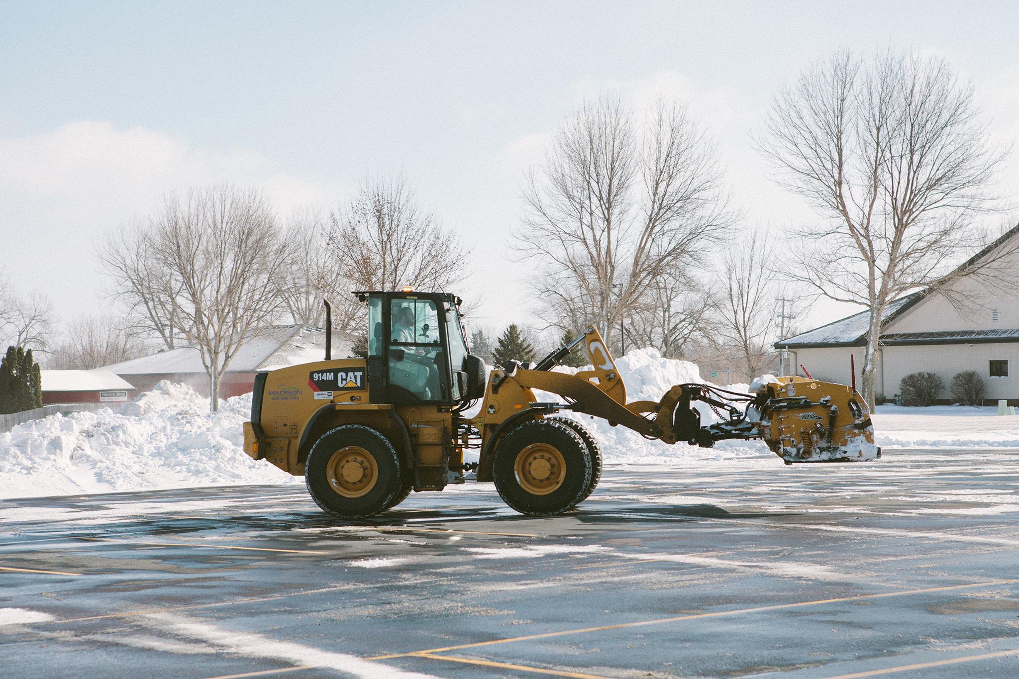 Madison Lawn & Landscape - Snow Removal