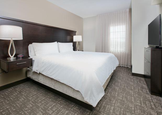 Images Staybridge Suites Plano - Richardson Area by IHG