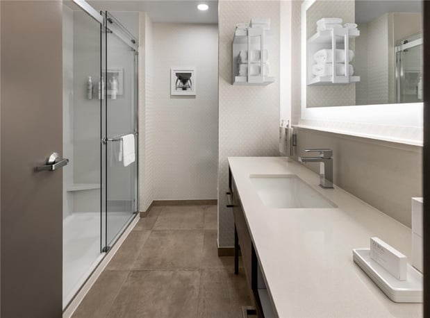 Images Hampton Inn & Suites Richmond/Glenside