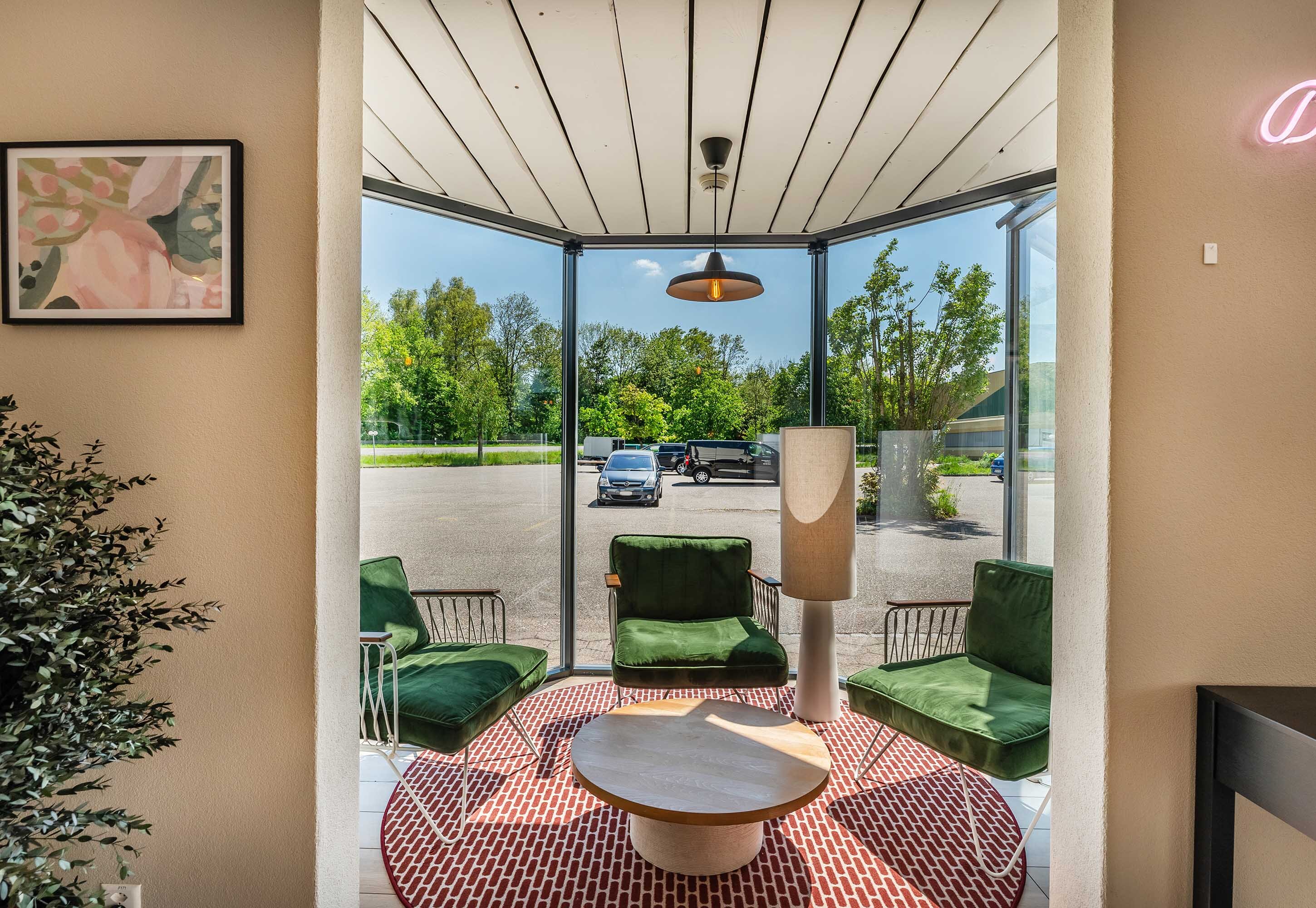 Bilder B&B HOTEL Rothrist Olten