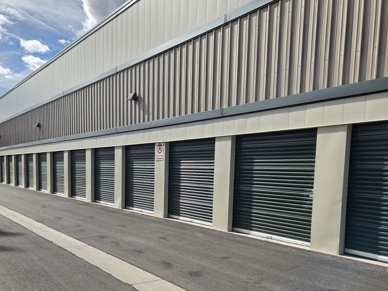 Images Extra Space Storage