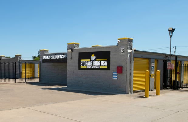 Images Storage King USA