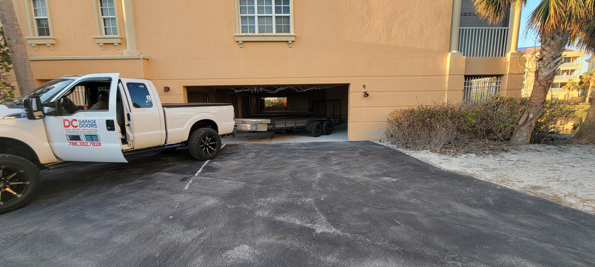 We offer a wide selection of garage options!