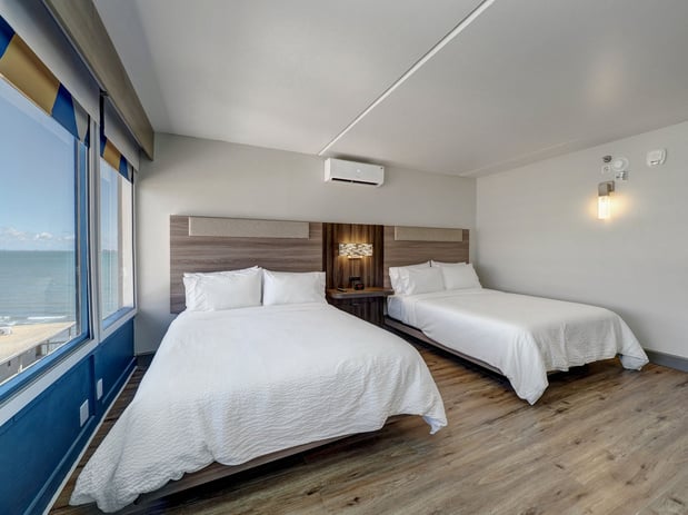 Images Holiday Inn Express Corpus Christi - Beachfront by IHG