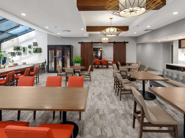 Images Hilton Chicago/Oak Lawn