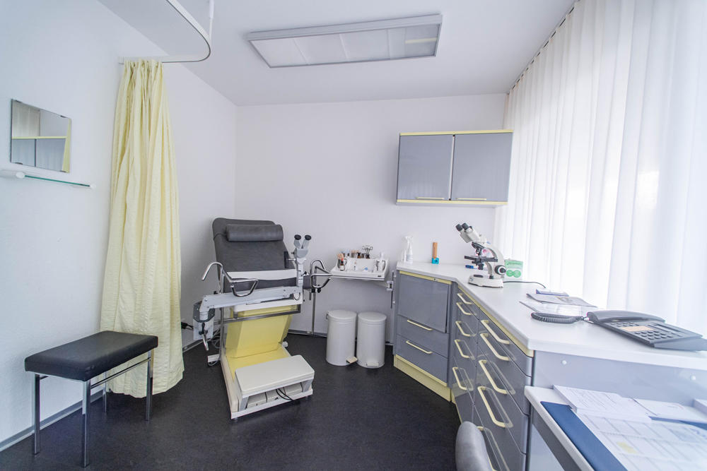 Praxis für Frauen Lyss AG - Dres. med. Therese Gerber & Andreas Laely, Beundengasse 9 in Lyss