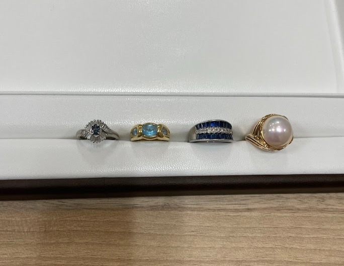 Images KOMEHYO（コメ兵）買取センターきりしま国分山形屋