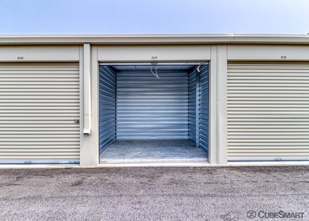 Images CubeSmart Self Storage