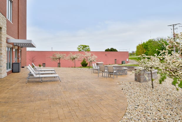 Images Holiday Inn Express & Suites Madison by IHG