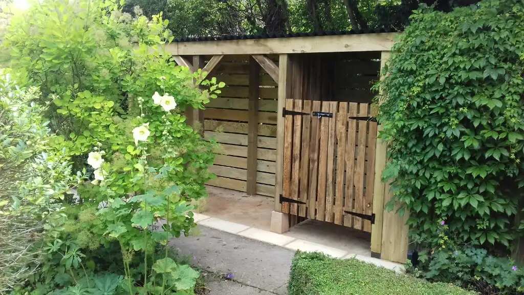 Images Milan Fencing & Landscaping