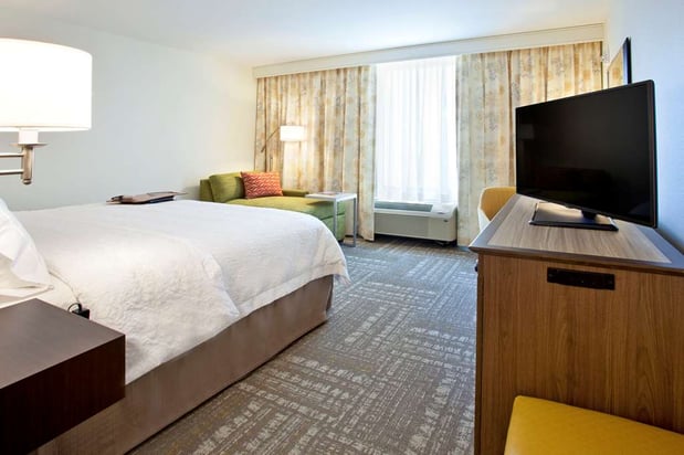 Images Hampton Inn & Suites Minneapolis/Downtown