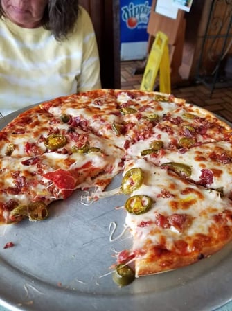 Images Snappy Tomato Pizza